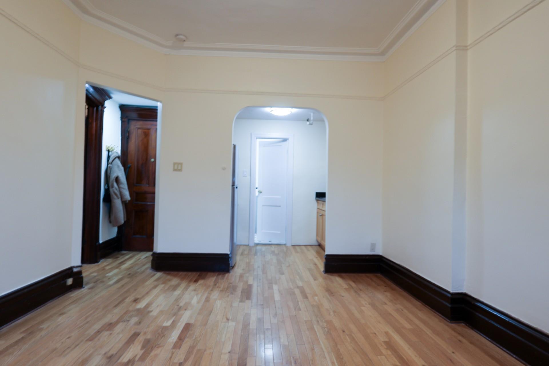 620 6TH Street 3