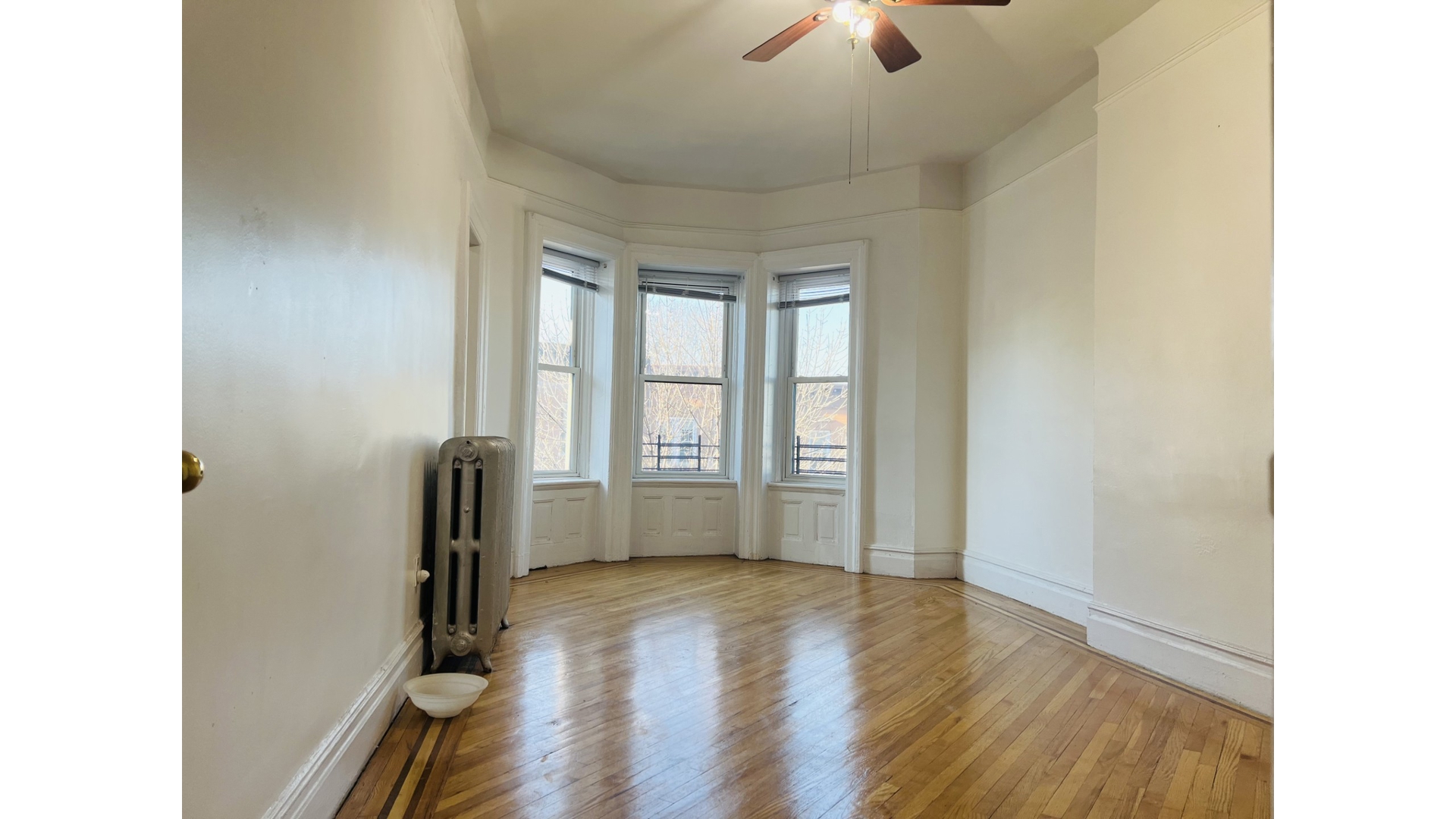 471 50TH Street 3