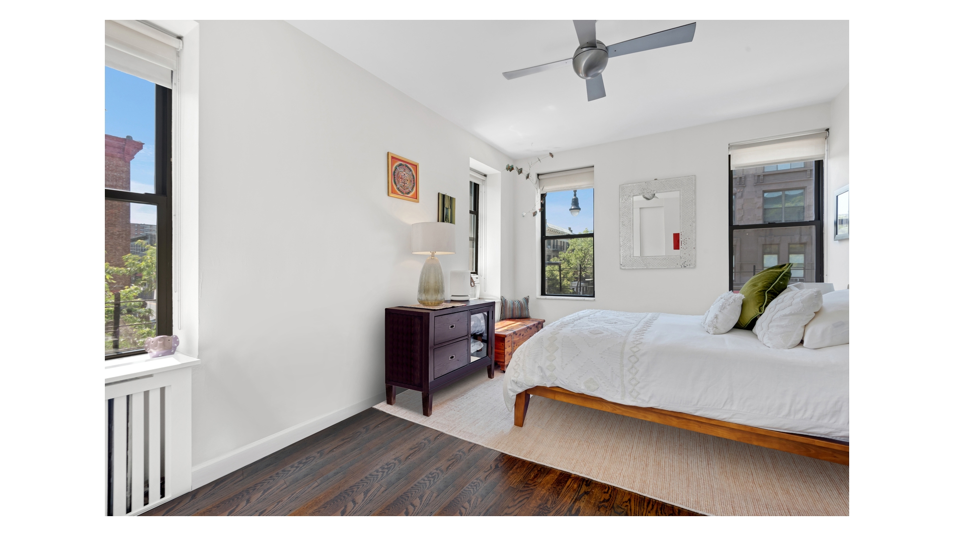 341 6TH Street 1F