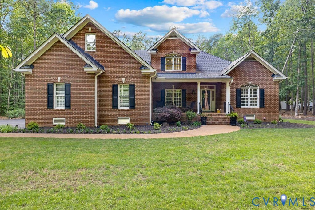2861 Maple Grove Ln