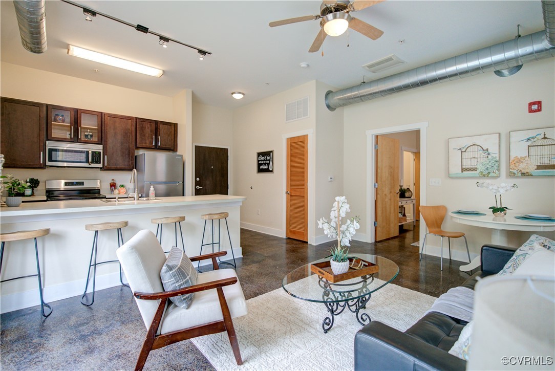 1020 Porter St Unit#103