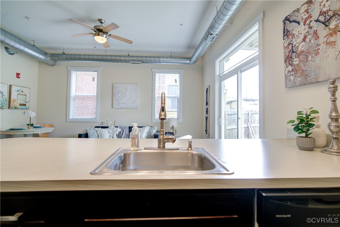 1020 Porter St Unit#103