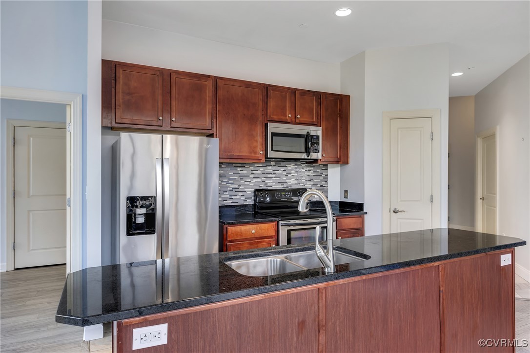 1101 Haxall Pt Unit#U215