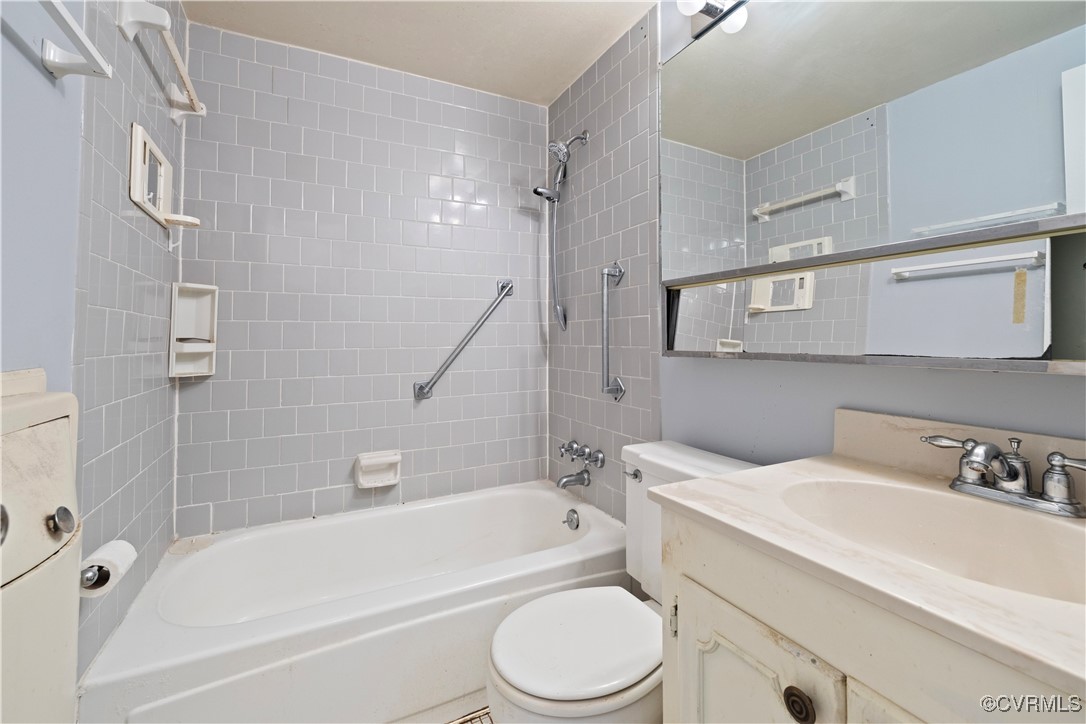 21 Rock Garden Ln