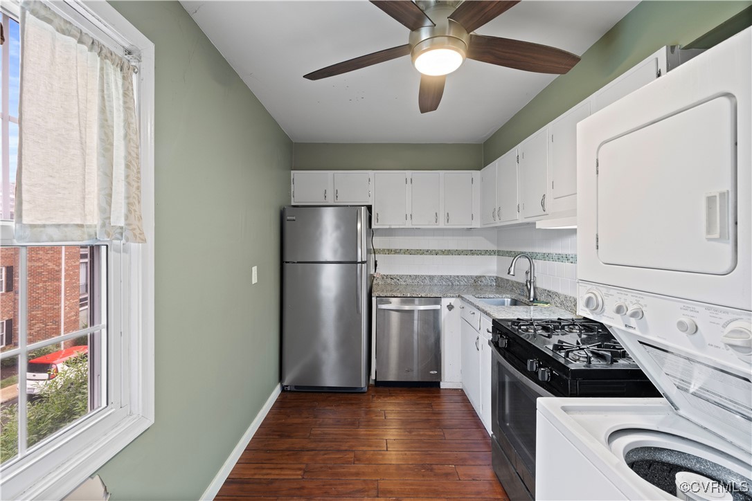 21 Rock Garden Ln