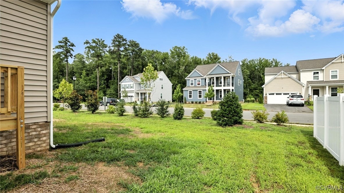 7095 Shining Armor Dr