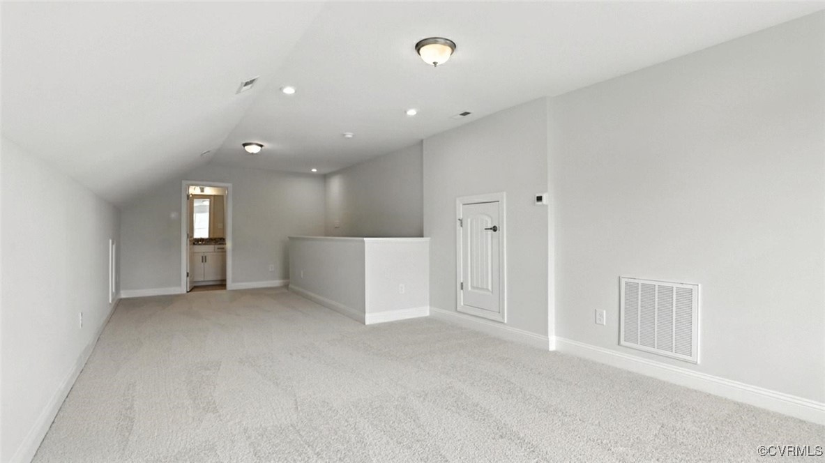 7095 Shining Armor Dr