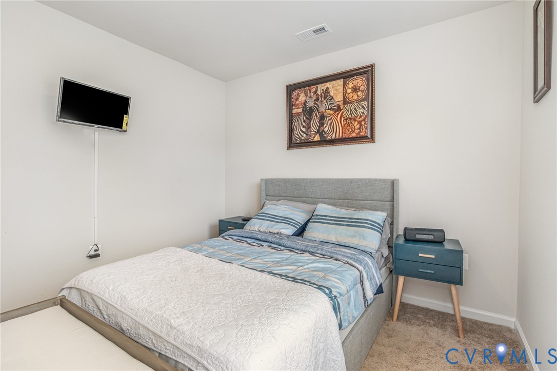 7903 Honeybee Ct