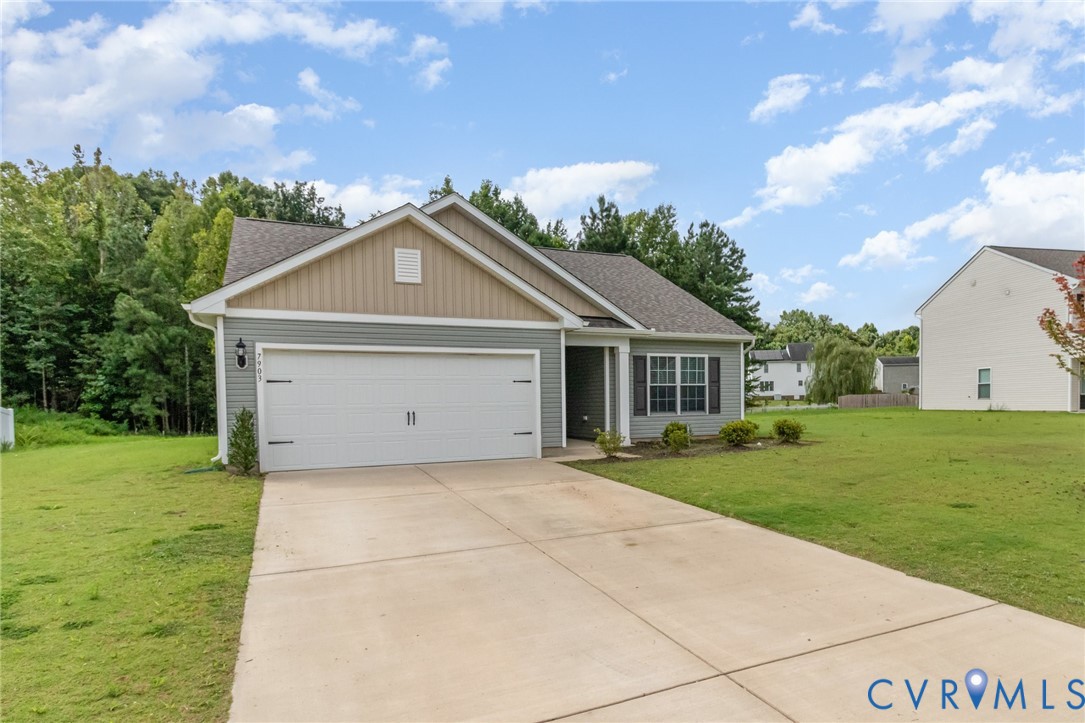 7903 Honeybee Ct