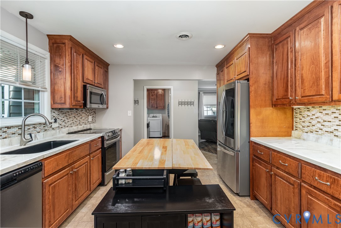 11010 Trents Bridge Rd