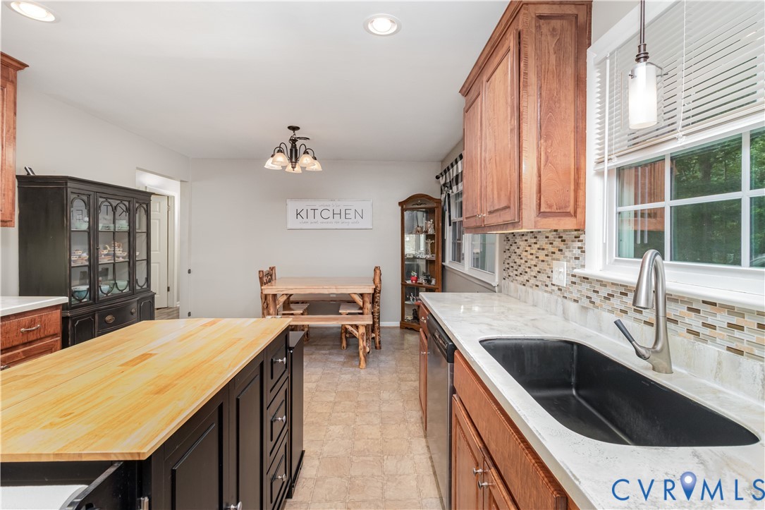 11010 Trents Bridge Rd