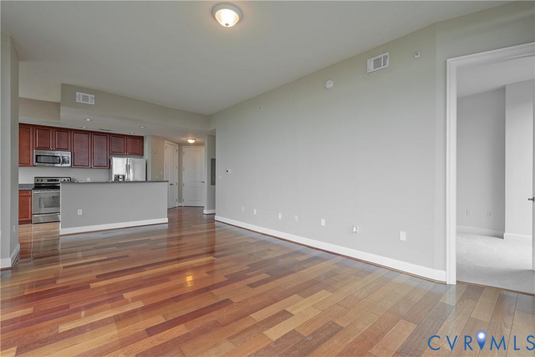 301 Virginia St Unit#814