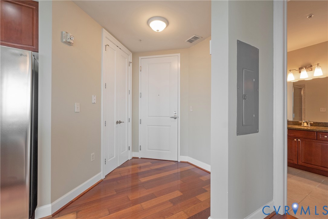 301 Virginia St Unit#814