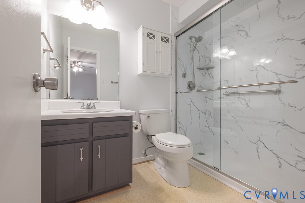 6171 Retreat Hill Ln