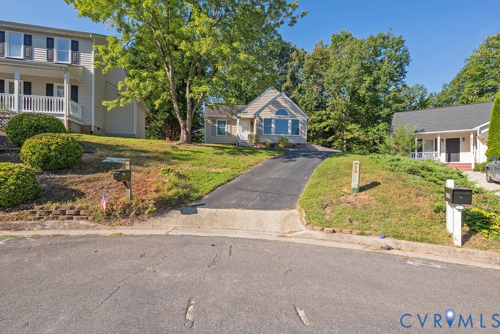 6171 Retreat Hill Ln