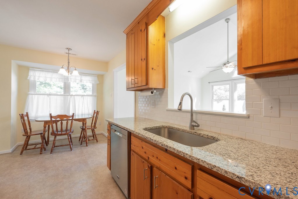 6171 Retreat Hill Ln