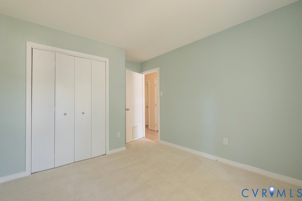 6171 Retreat Hill Ln