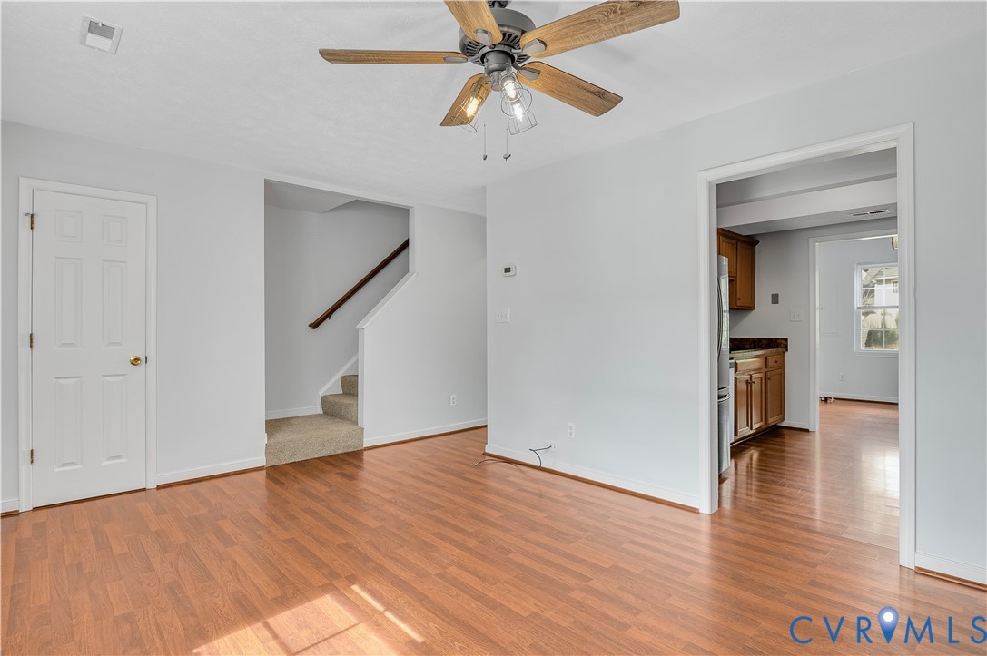 6146 Thicket Run Way