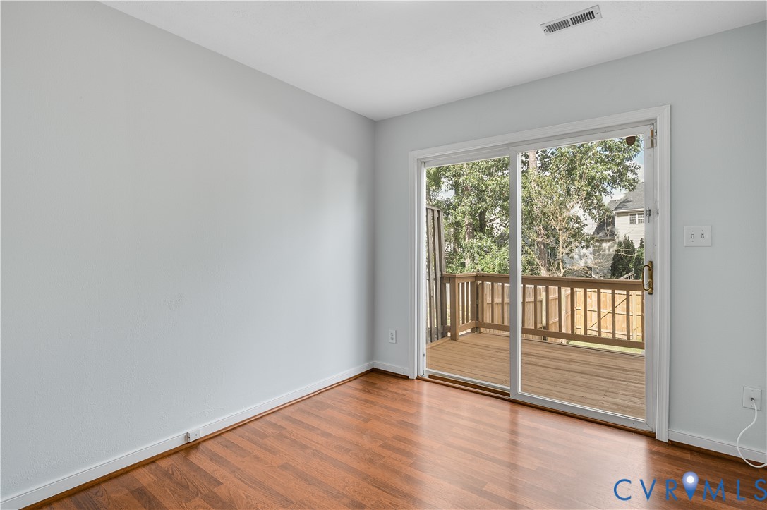 6146 Thicket Run Way