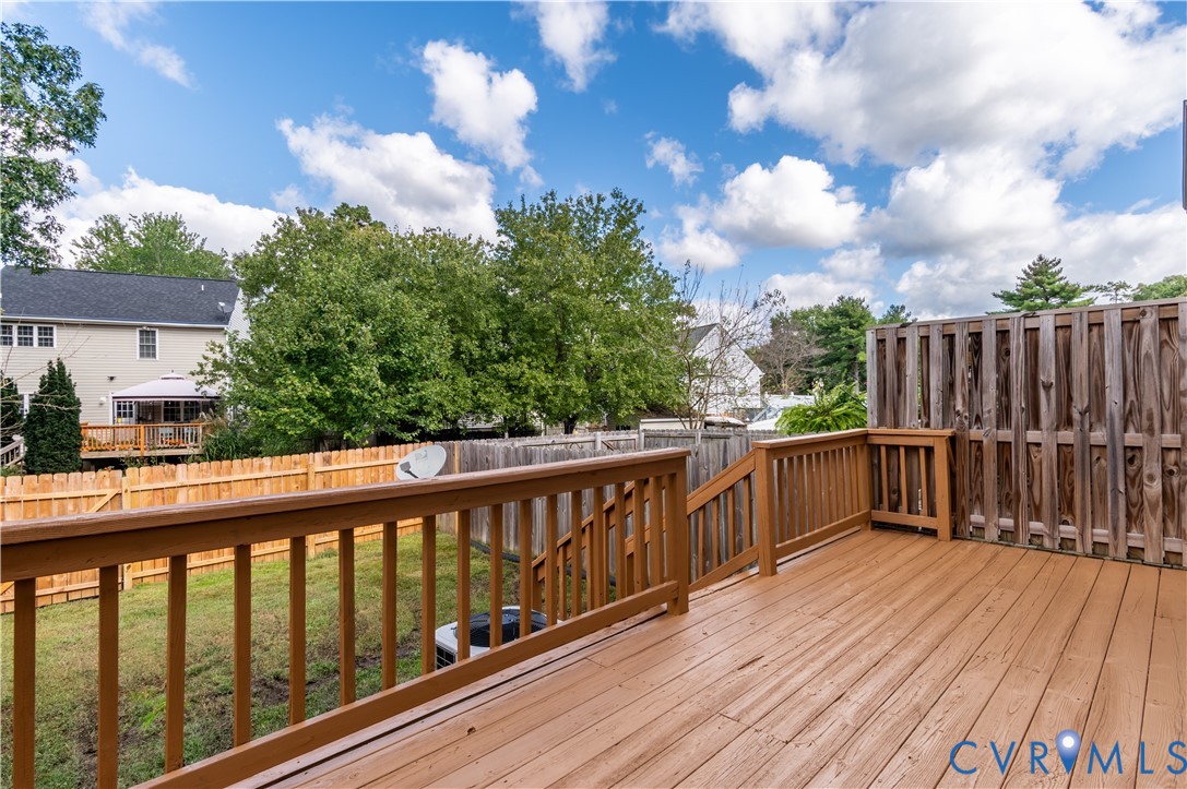 6146 Thicket Run Way