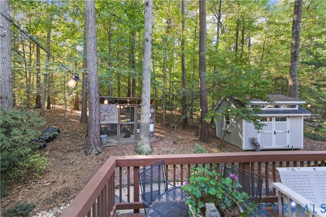 1102 Sunview Ct