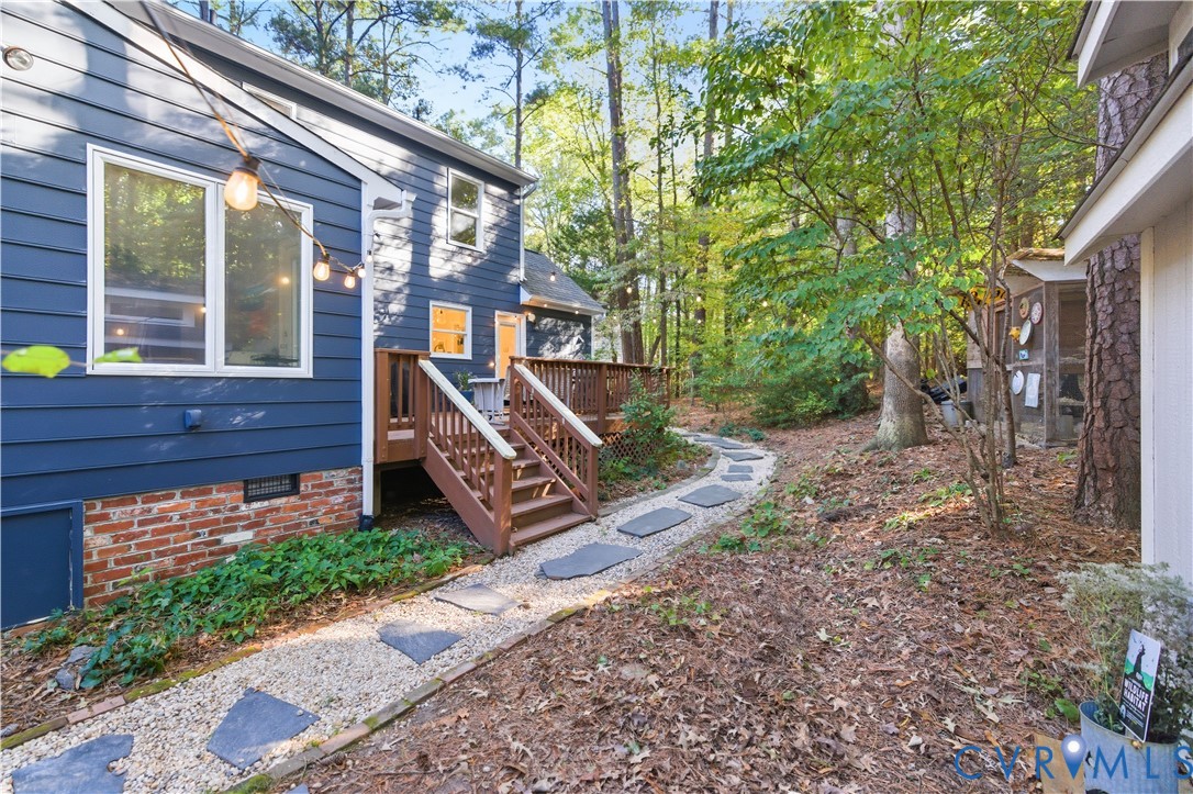 1102 Sunview Ct