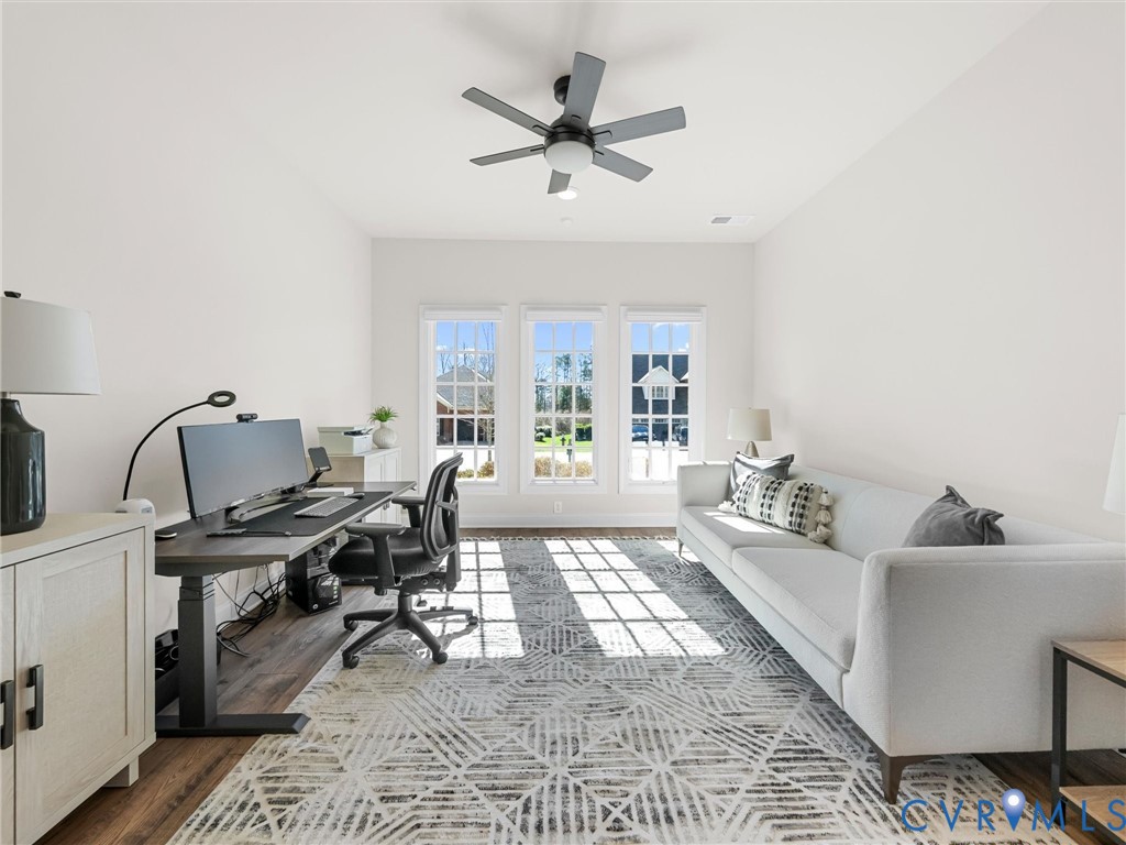 308 Piping Rock Rd