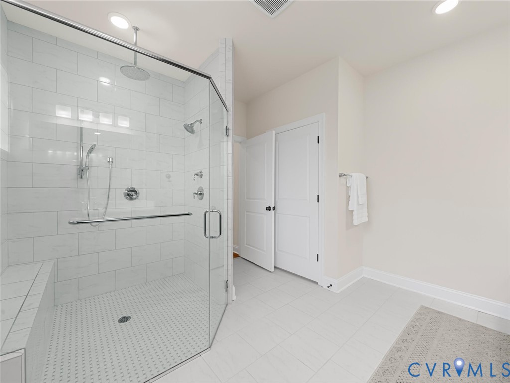 308 Piping Rock Rd