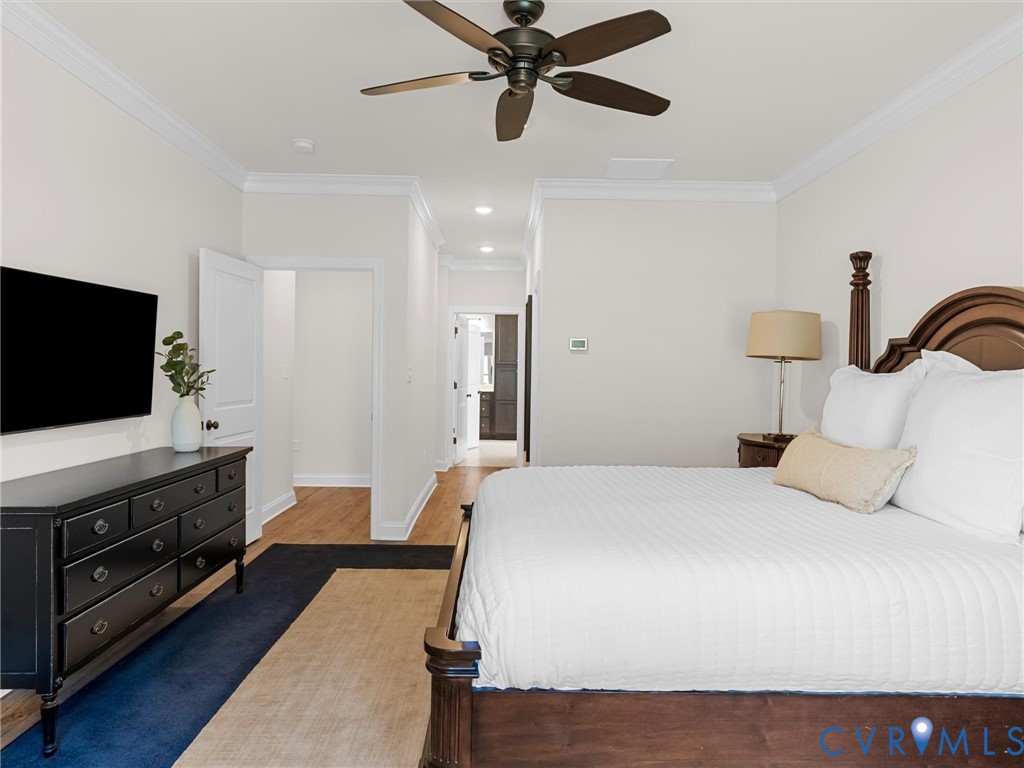 308 Piping Rock Rd
