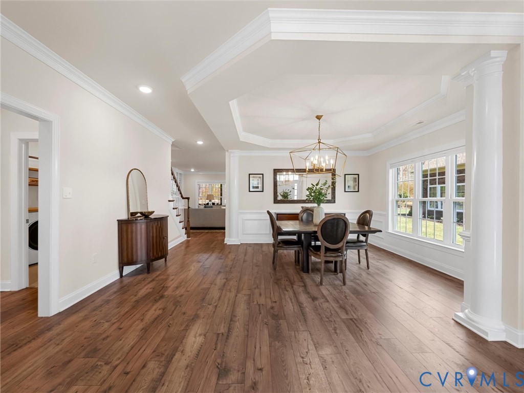 308 Piping Rock Rd