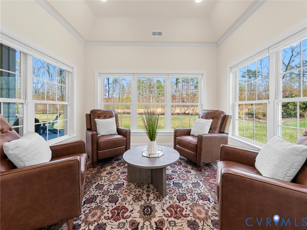 308 Piping Rock Rd