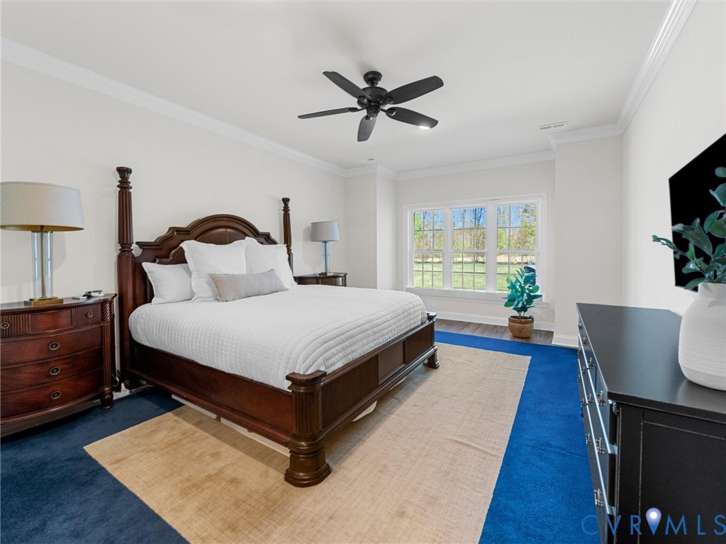 308 Piping Rock Rd