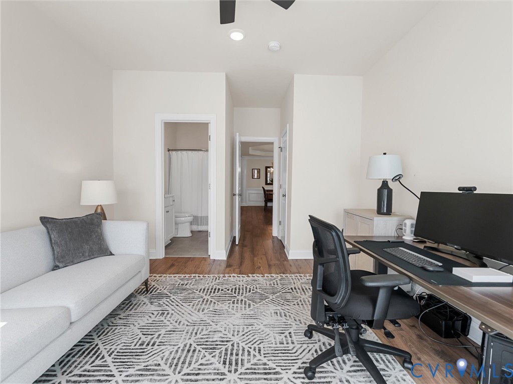 308 Piping Rock Rd