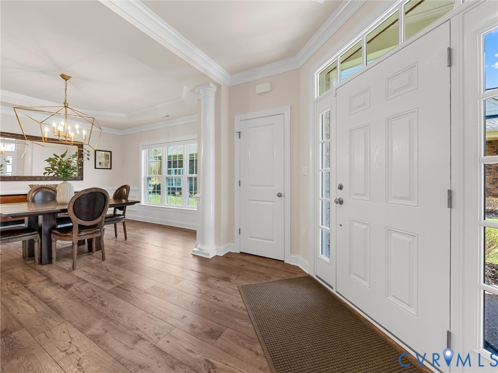 308 Piping Rock Rd