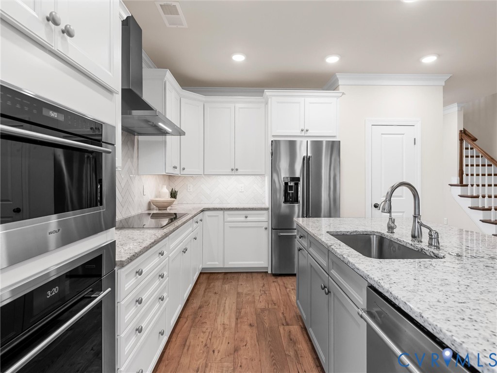 308 Piping Rock Rd