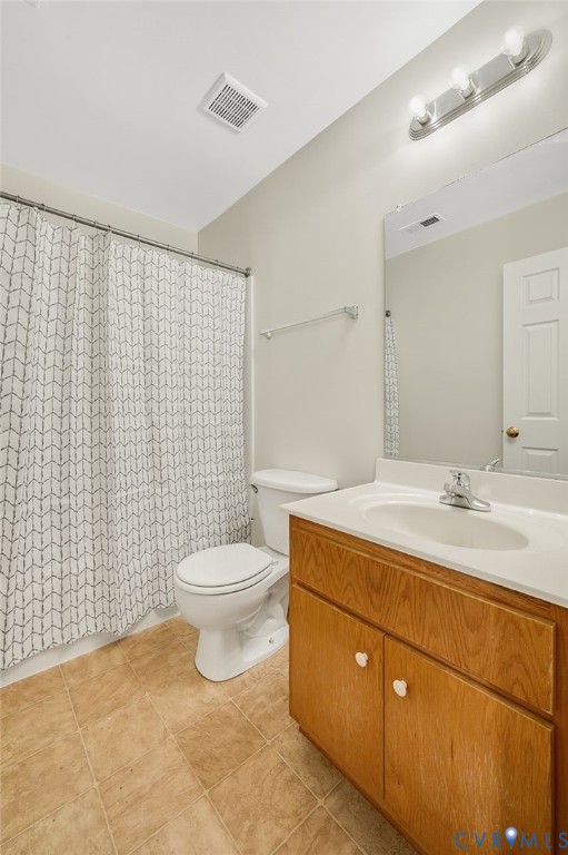 1211 1/2 W Leigh St