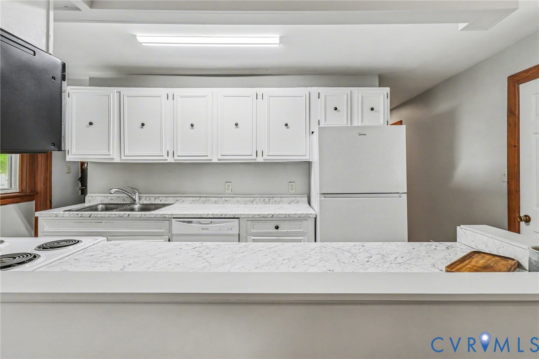 12240 Bunya Ln