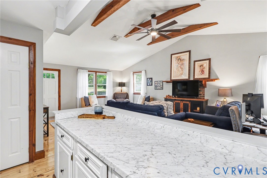 12240 Bunya Ln