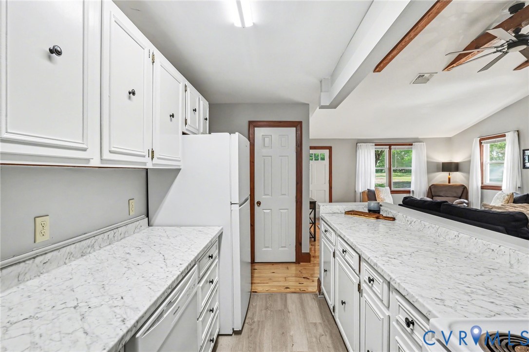 12240 Bunya Ln