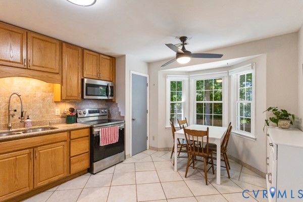 7112 Chateaugay Ln