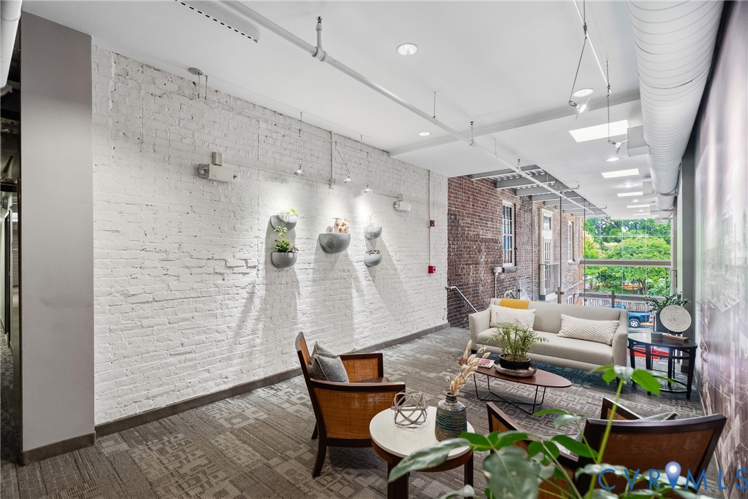 306 N 26th St Unit#U124