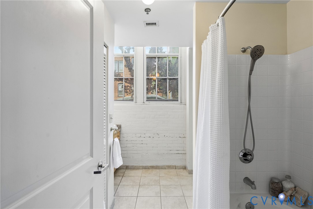 306 N 26th St Unit#U124