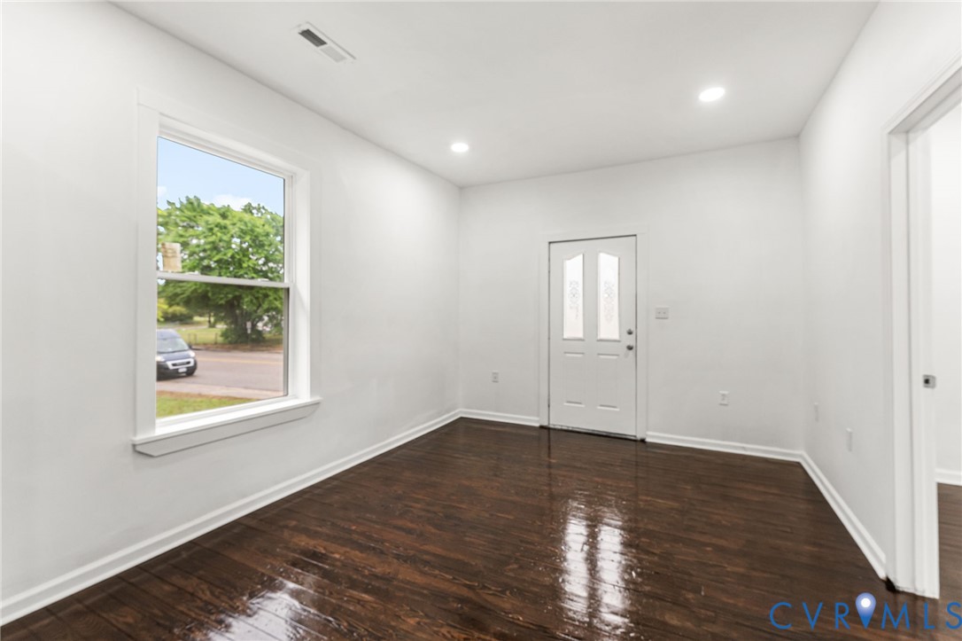 917 Lee Ave