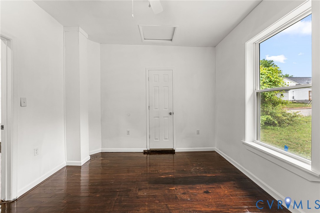 917 Lee Ave