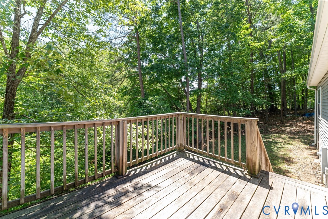 694 Jefferson Dr