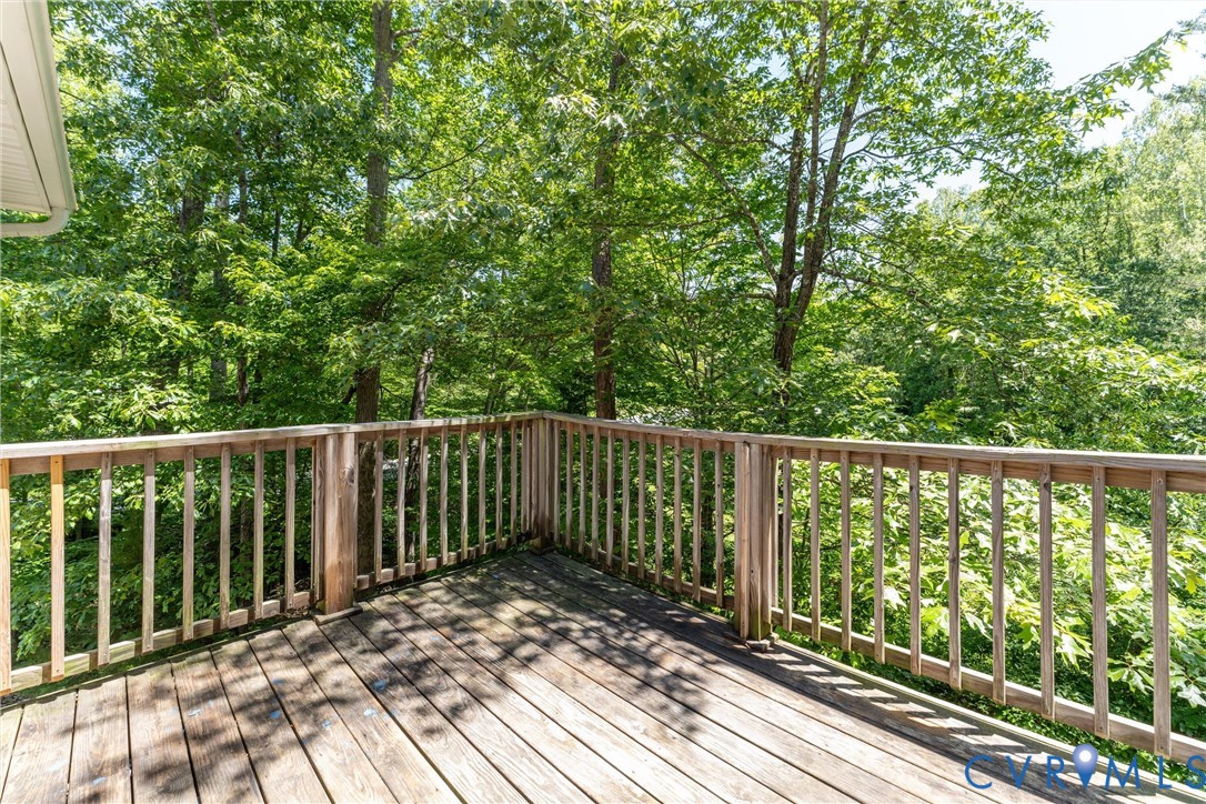 694 Jefferson Dr