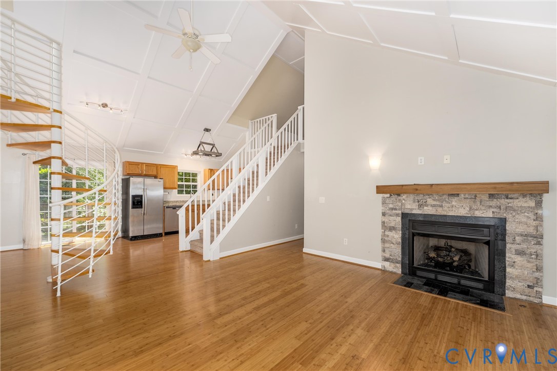 694 Jefferson Dr