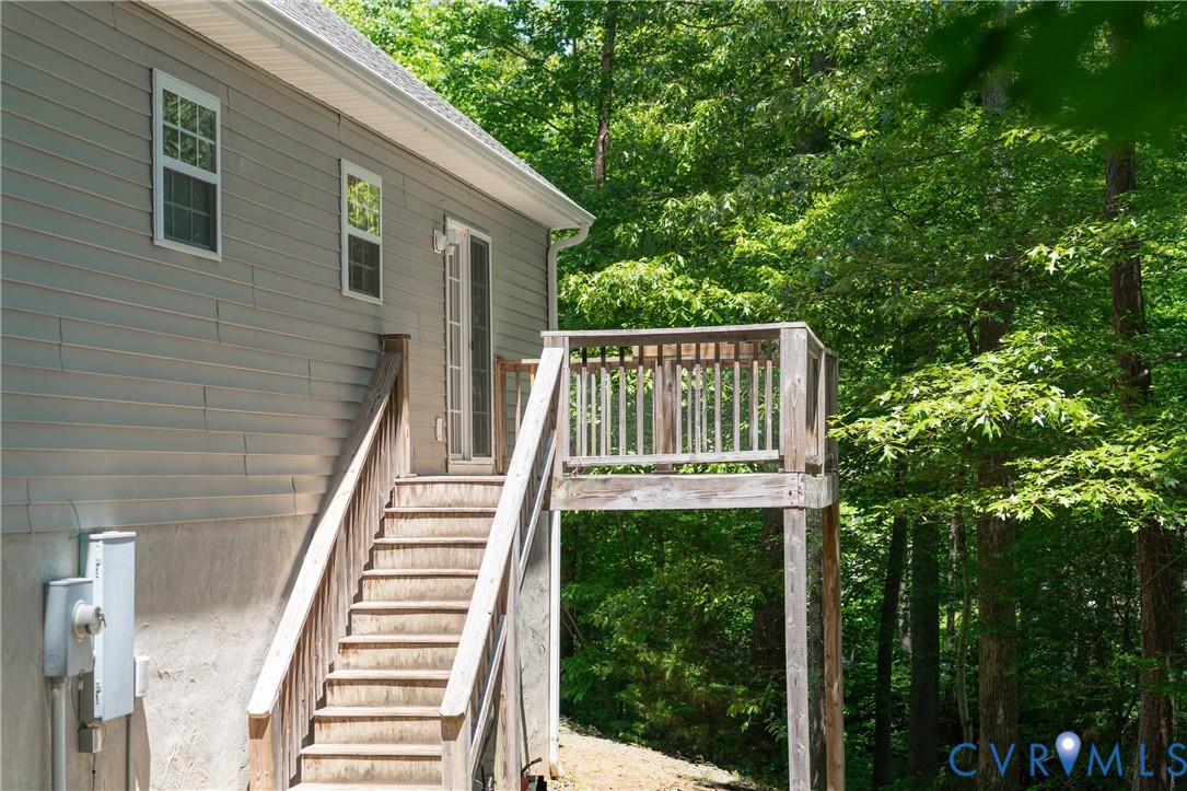 694 Jefferson Dr
