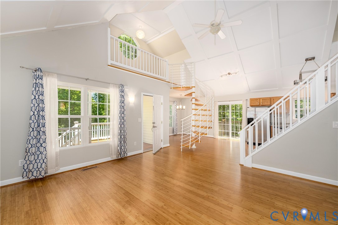 694 Jefferson Dr