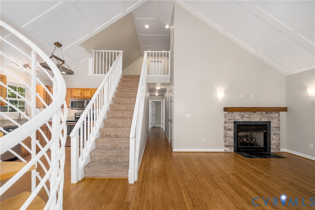 694 Jefferson Dr